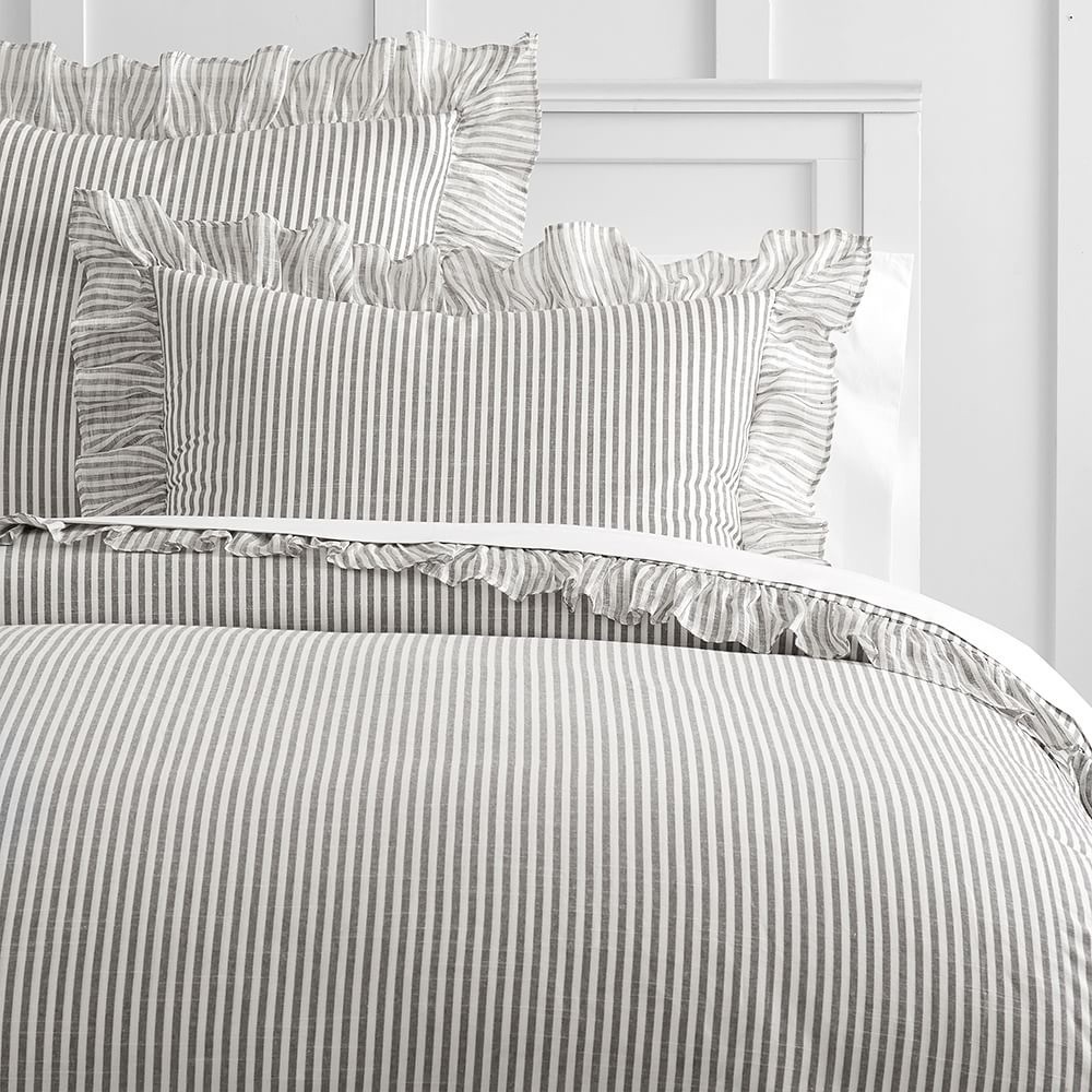 LIKE NEW! PotteryBarn KING duvetcover & euro sham